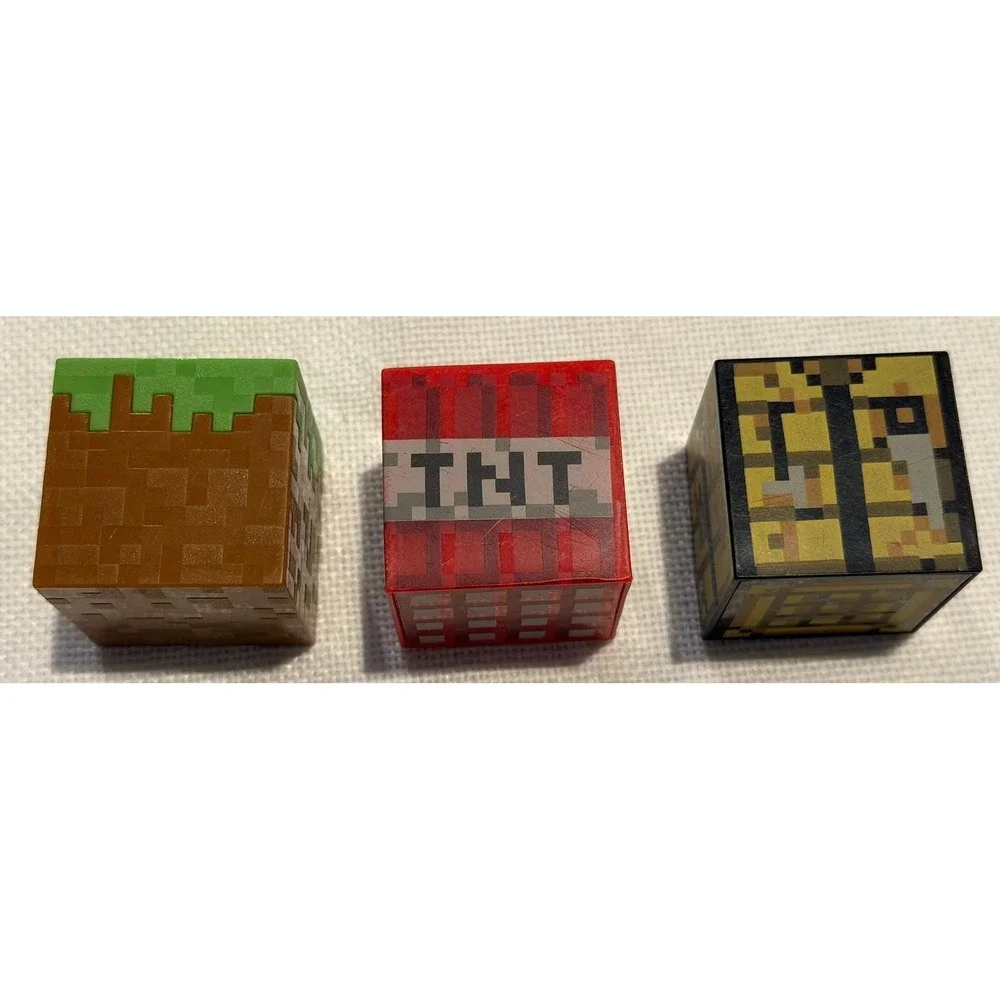 Minecraft Block Figures Lot of 3 Grass‎ TNT Crafting Table Pixelated Cube Toys